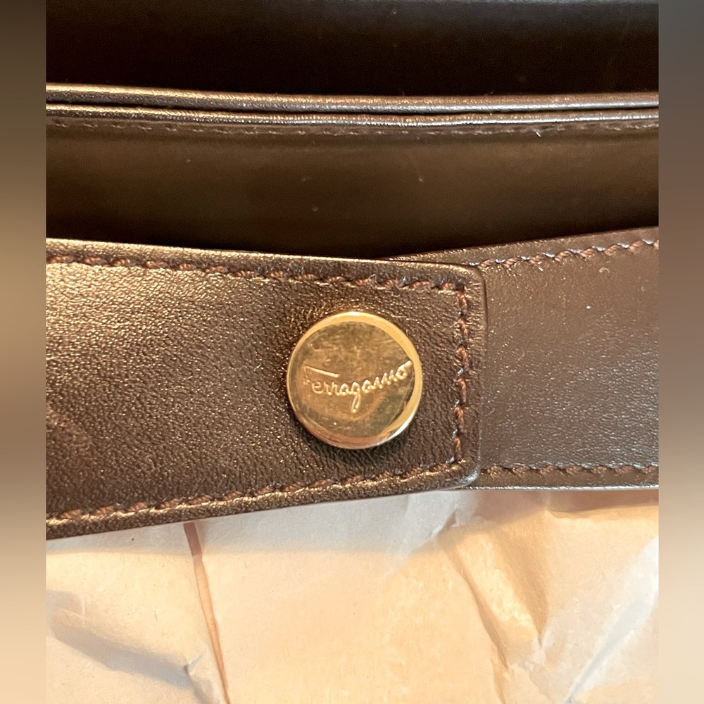 SALVATORE FERRAGAMO / VINTAGE! RARE! Espresso Brown Leather Shoulder Bag - Picture 11 of 16